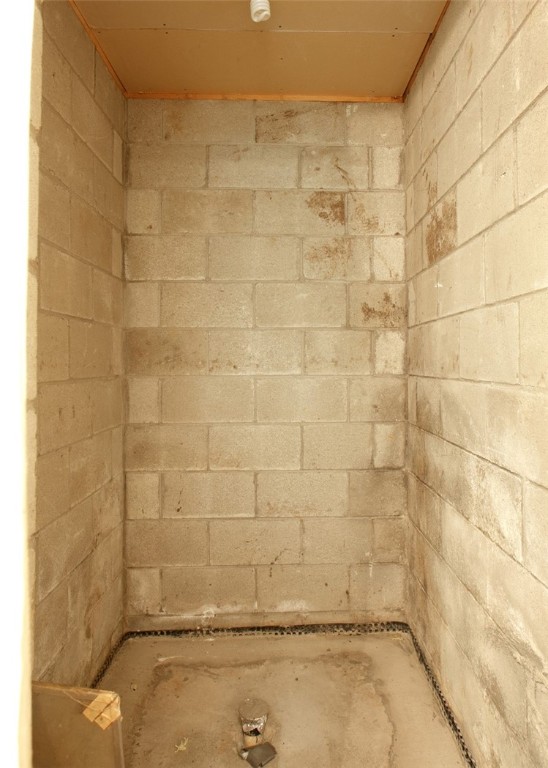 North Huntingdon, Pennsylvania 15642, United States, 5 Bedrooms Bedrooms, ,3 BathroomsBathrooms,Residential,Active,90021