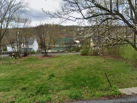 Photo of 50 Orchard Dr, Morgan, PA 15064 (MLS # 1735209)