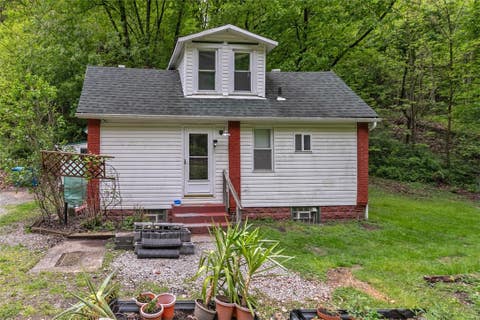 Homes For Sale - 450 Coal Hollow Rd Rd<br/> Verona, PA 15147