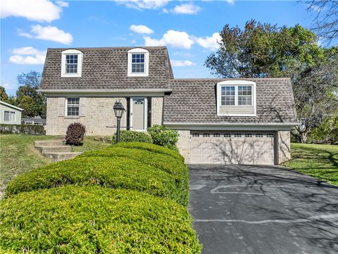 Photo of 133 Tory Rd, Coraopolis, PA 15108 (MLS # 1725910)