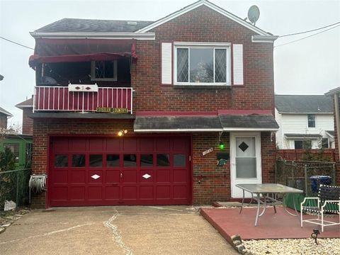 Photo of 1238 Love St, Pittsburgh, PA 15218 (MLS # 1737450)