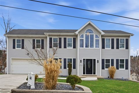 Photo of 643 Lamarido St, Pittsburgh, PA 15226 (MLS # 1743326)