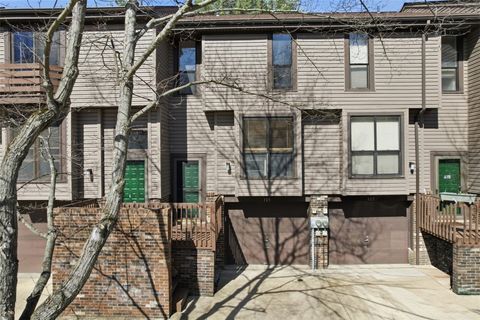 105 Laurel Ct Ross Twp PA 15202