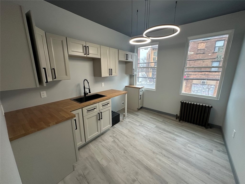 2550 Brownsville Rd.