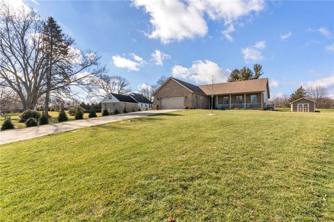 2246 Shannon Mills Dr. Connoquenessing Twp PA 16053