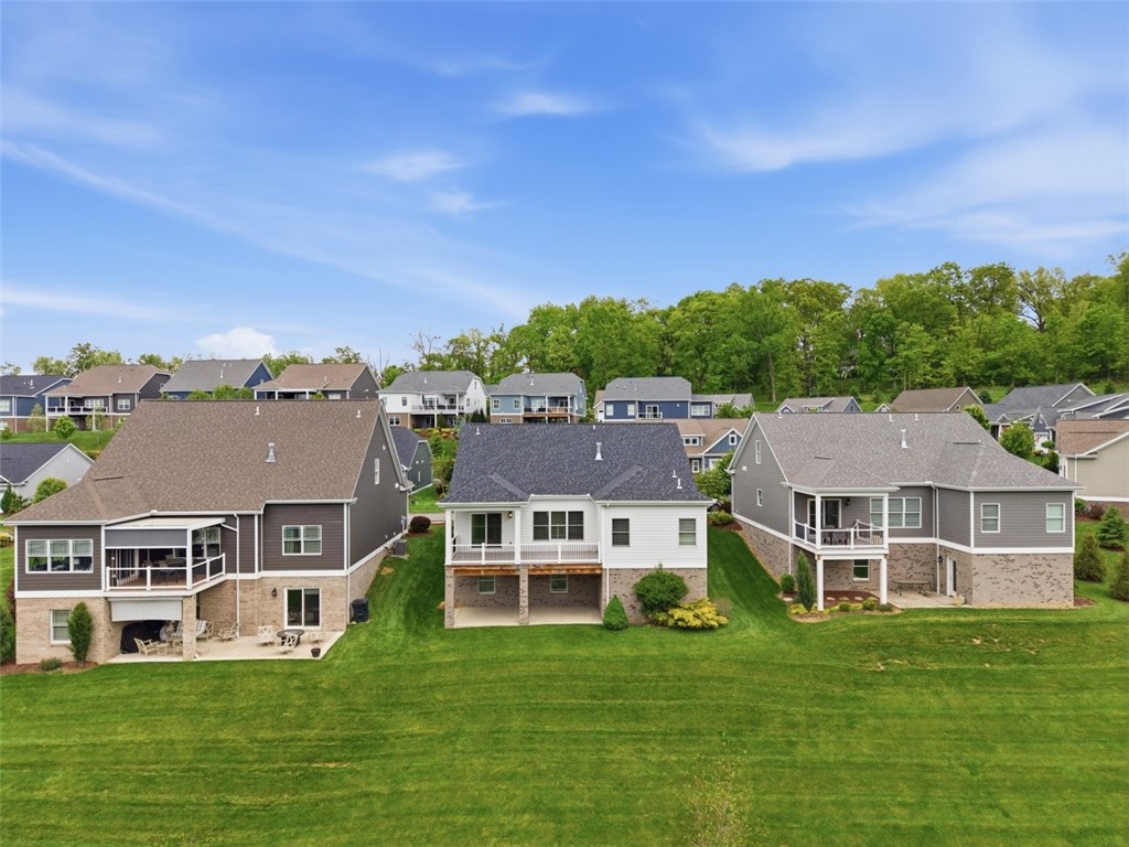 214 Maid Marion Ln