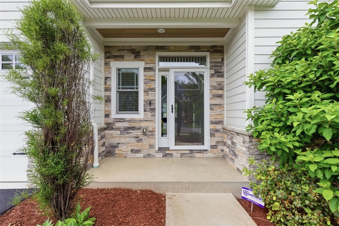 214 Maid Marion Ln