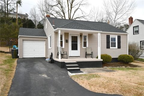 Photo of 2131 Swallow Hill Rd, Pittsburgh, PA 15220 (MLS # 1736616)