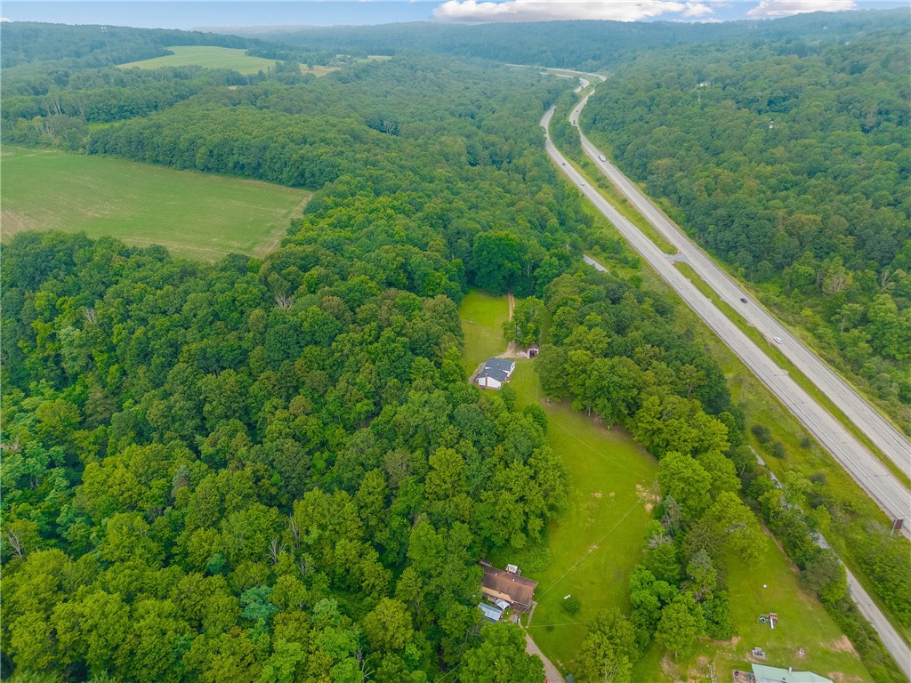 South Fork, Pennsylvania 15956, United States, 3 Bedrooms Bedrooms, ,2 BathroomsBathrooms,Residential,Active,169613