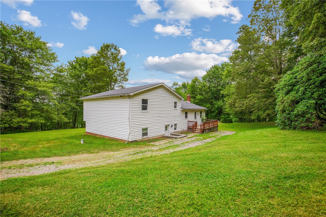 South Fork, Pennsylvania 15956, United States, 3 Bedrooms Bedrooms, ,2 BathroomsBathrooms,Residential,Active,169613