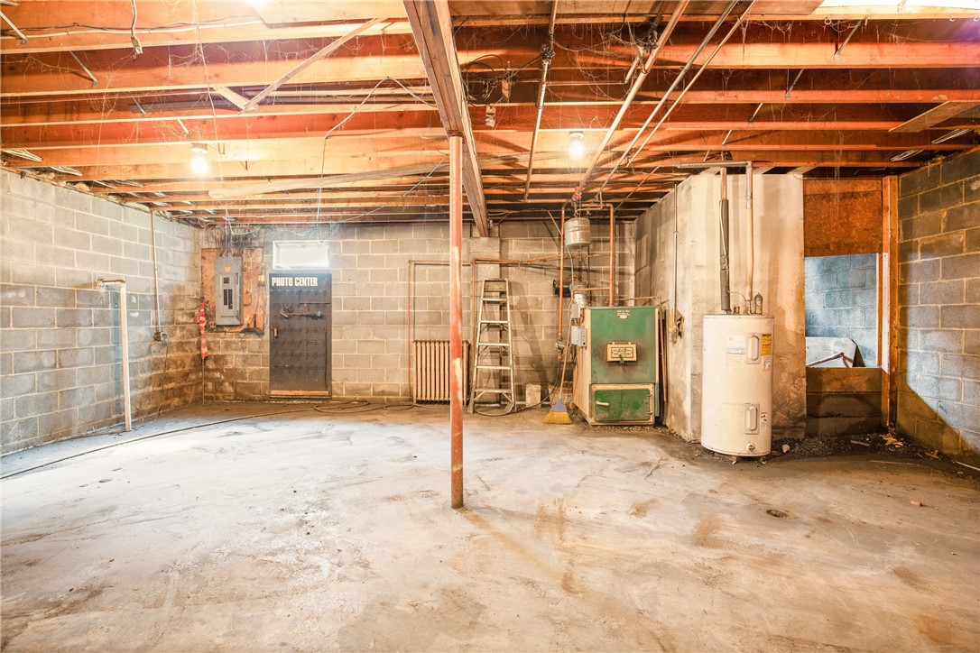 South Fork, Pennsylvania 15956, United States, 3 Bedrooms Bedrooms, ,2 BathroomsBathrooms,Residential,Active,169613