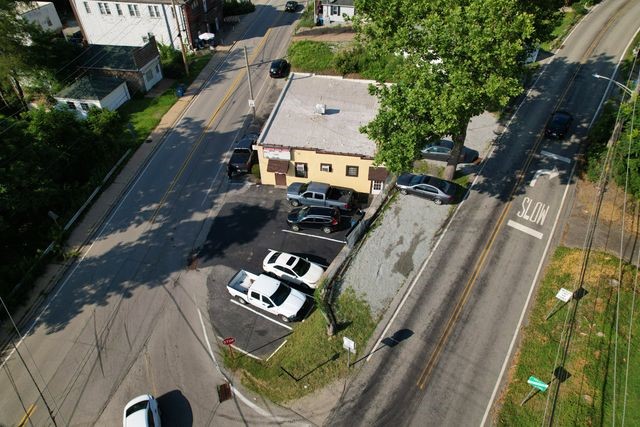 2310 Main St