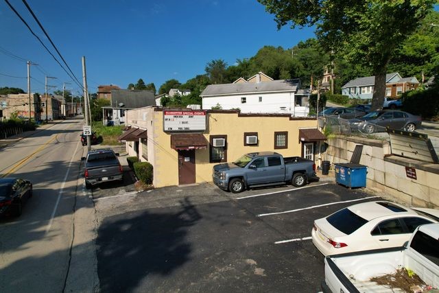 2310 Main St