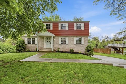 Photo of 14255 Wayne Dr, Irwin, PA 15642 (MLS # 1751450)