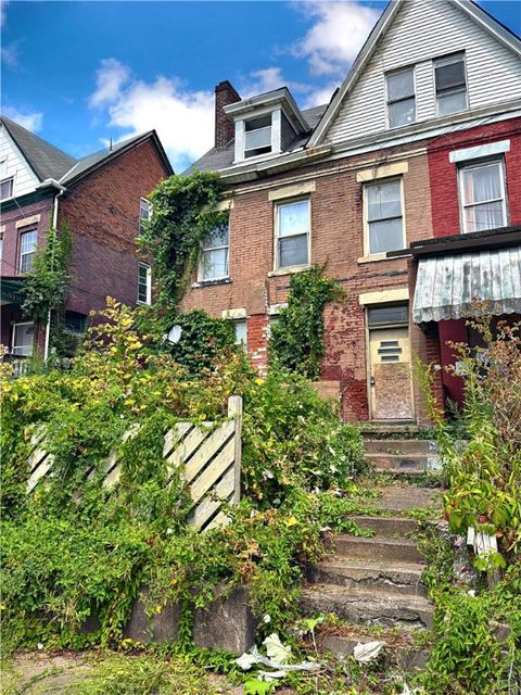 434 Airbrake Ave Wilmerding PA 15148