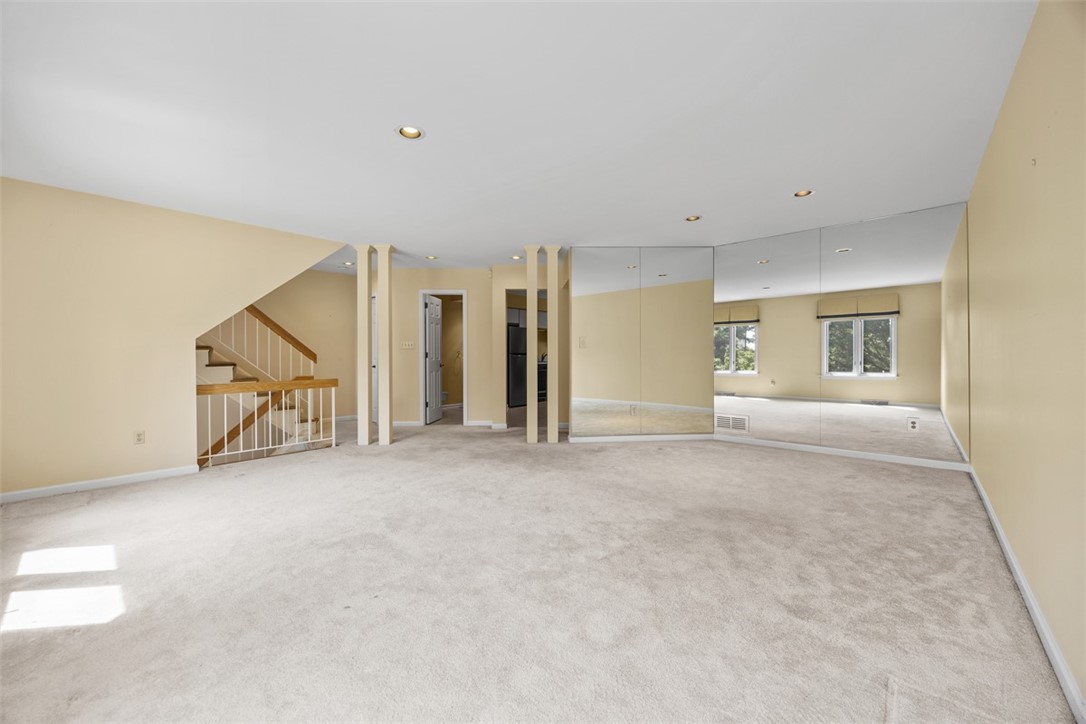 403 FOREST HIGHLANDS