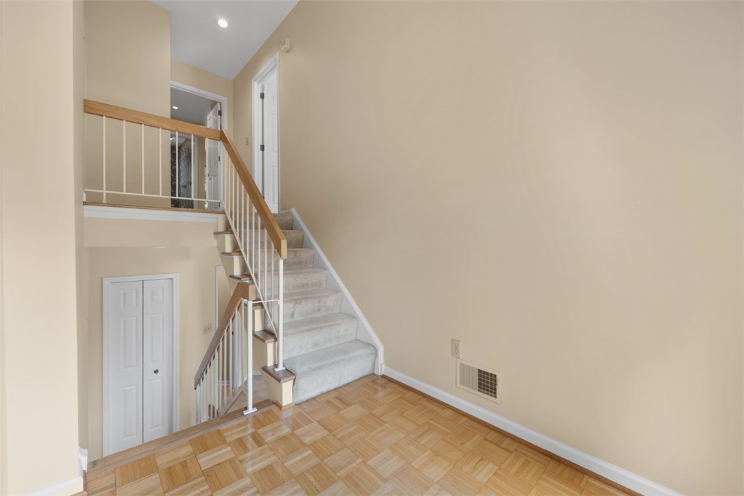 403 FOREST HIGHLANDS