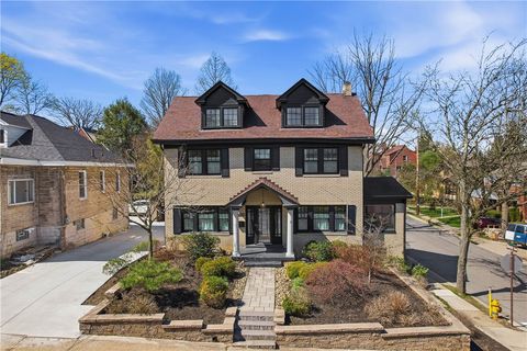 Photo of 1123 Cochran Rd, Pittsburgh, PA 15243 (MLS # 1747504)