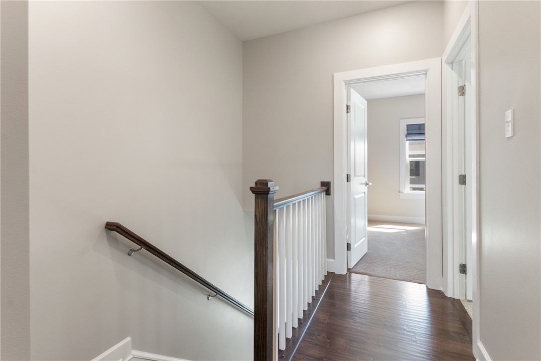 Upper St. Clair, Pennsylvania 15241, United States, 3 Bedrooms Bedrooms, ,3 BathroomsBathrooms,Residential,Pending,107542