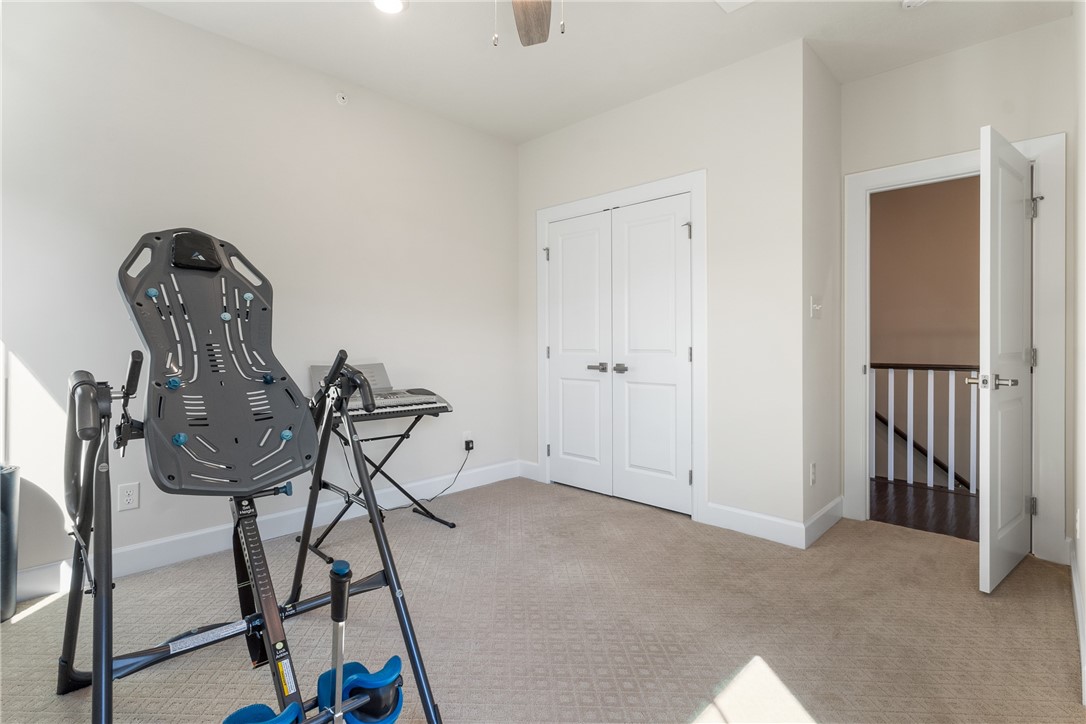 Upper St. Clair, Pennsylvania 15241, United States, 3 Bedrooms Bedrooms, ,3 BathroomsBathrooms,Residential,Pending,107542