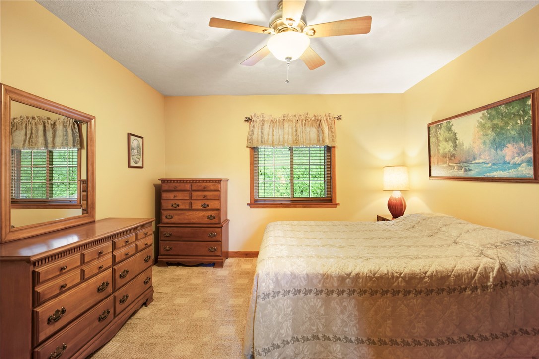 Allegheny Twp, Pennsylvania 15538, United States, 6 Bedrooms Bedrooms, ,3 BathroomsBathrooms,Residential,Active,180562