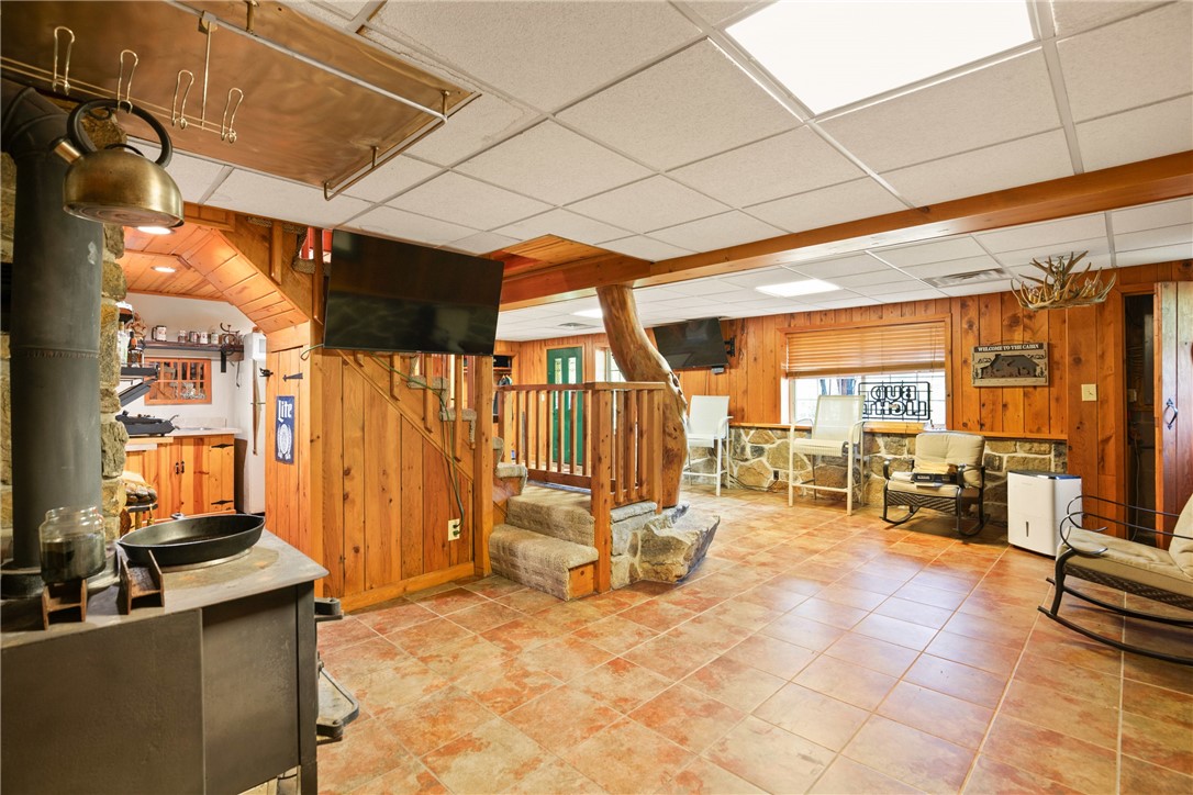 Allegheny Twp, Pennsylvania 15538, United States, 6 Bedrooms Bedrooms, ,3 BathroomsBathrooms,Residential,Active,180562