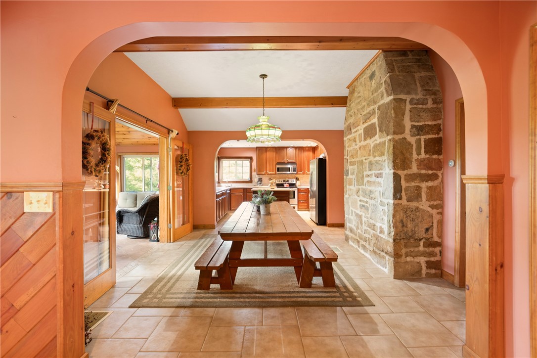 Allegheny Twp, Pennsylvania 15538, United States, 6 Bedrooms Bedrooms, ,3 BathroomsBathrooms,Residential,Active,180562