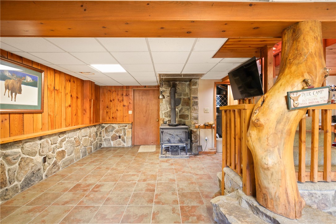 Allegheny Twp, Pennsylvania 15538, United States, 6 Bedrooms Bedrooms, ,3 BathroomsBathrooms,Residential,Active,180562