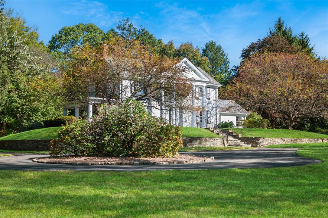 129 South Drive