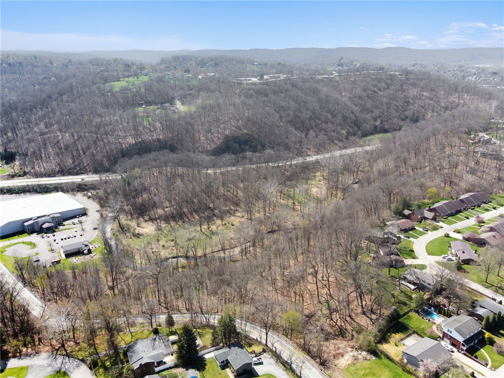 Photo 1 of 9 — 706 Craigdell Rd, New Kensington, PA 15068