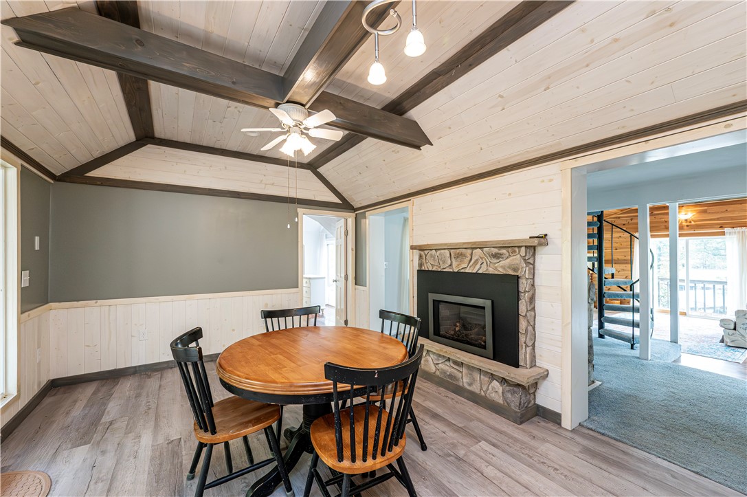 Middlecreek Twp, Pennsylvania 15622, United States, 2 Bedrooms Bedrooms, ,1 BathroomBathrooms,Residential,Active,222343