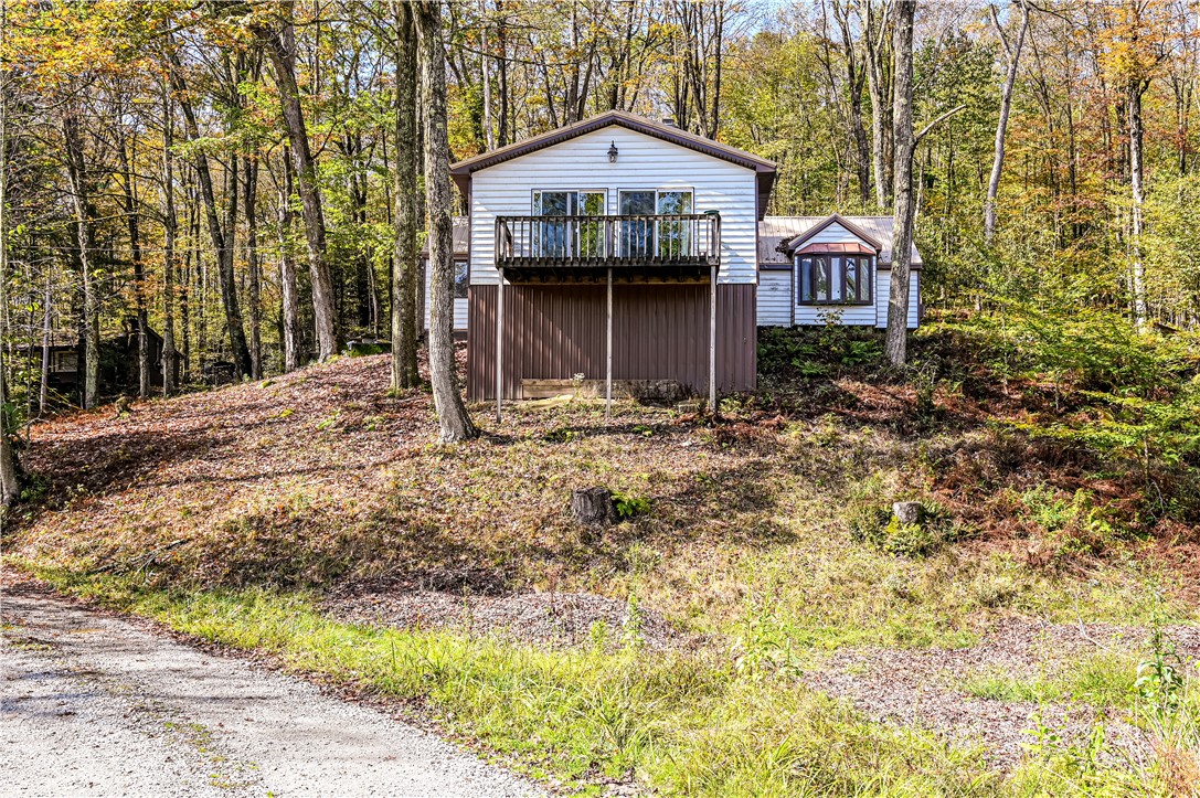 Middlecreek Twp, Pennsylvania 15622, United States, 2 Bedrooms Bedrooms, ,1 BathroomBathrooms,Residential,Active,222343