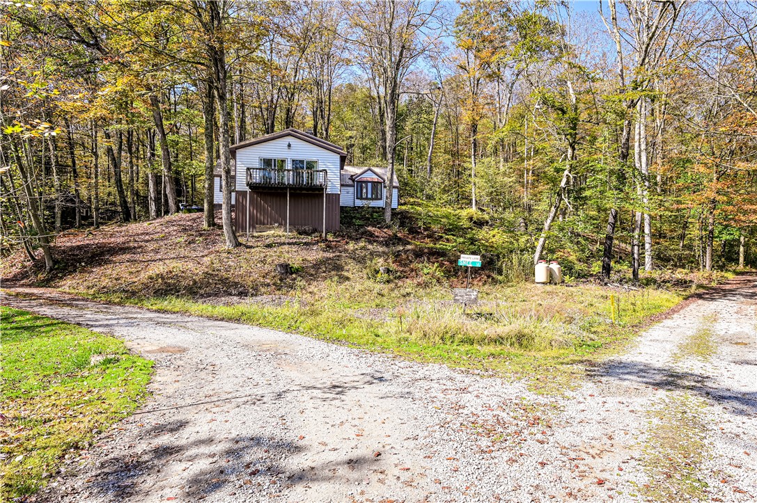 Middlecreek Twp, Pennsylvania 15622, United States, 2 Bedrooms Bedrooms, ,1 BathroomBathrooms,Residential,Active,222343