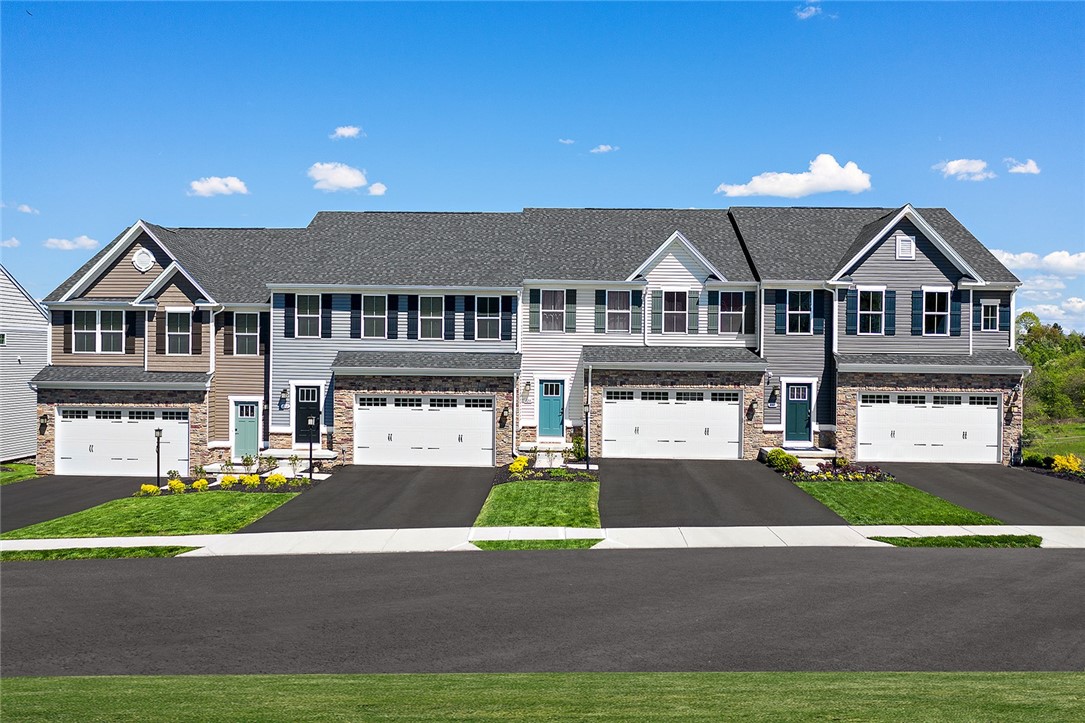 View North Strabane, PA 15317 townhome