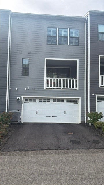 106 Crab Apple Way