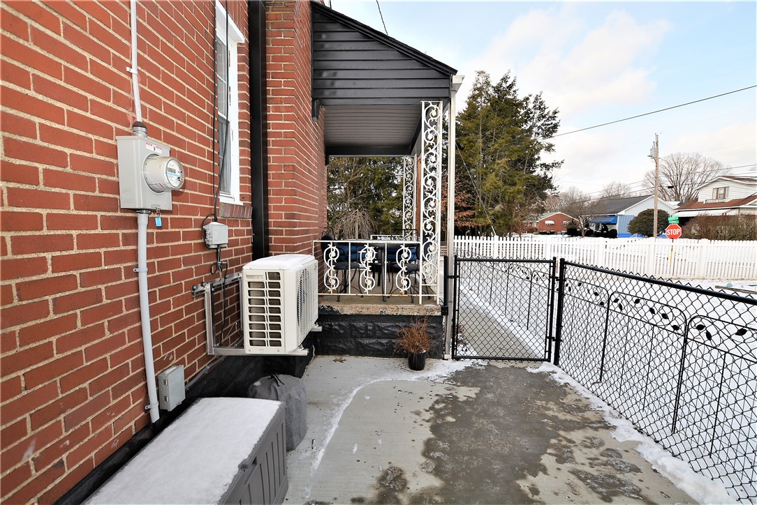 Natrona Hts/Harrison Twp., Pennsylvania 15065, United States, 3 Bedrooms Bedrooms, ,1 BathroomBathrooms,Residential,Contingent,2559