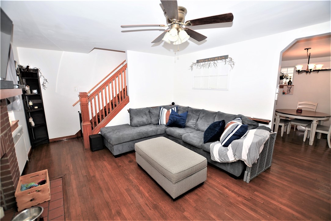 Natrona Hts/Harrison Twp., Pennsylvania 15065, United States, 3 Bedrooms Bedrooms, ,1 BathroomBathrooms,Residential,Contingent,2559