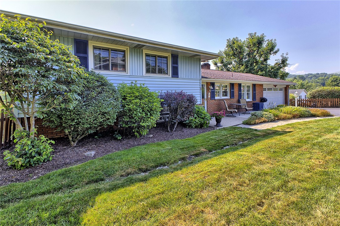 2 Redgrave Drive