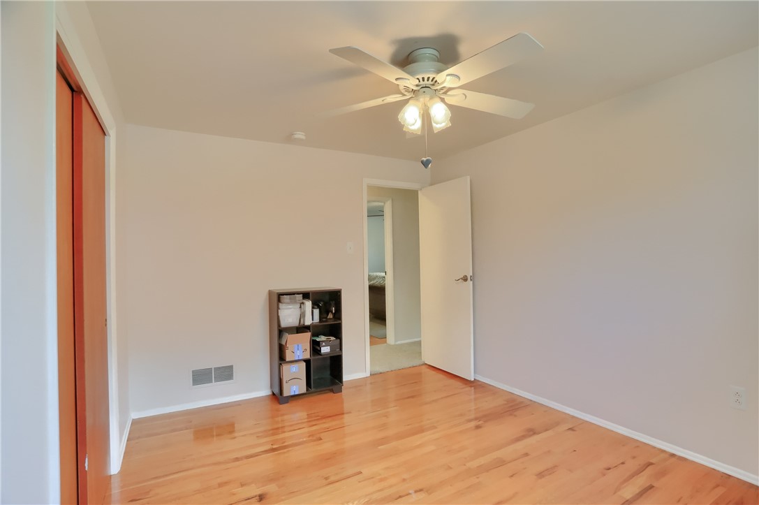 McCandless, Pennsylvania 15237, United States, 3 Bedrooms Bedrooms, ,3 BathroomsBathrooms,Residential,Active,177443