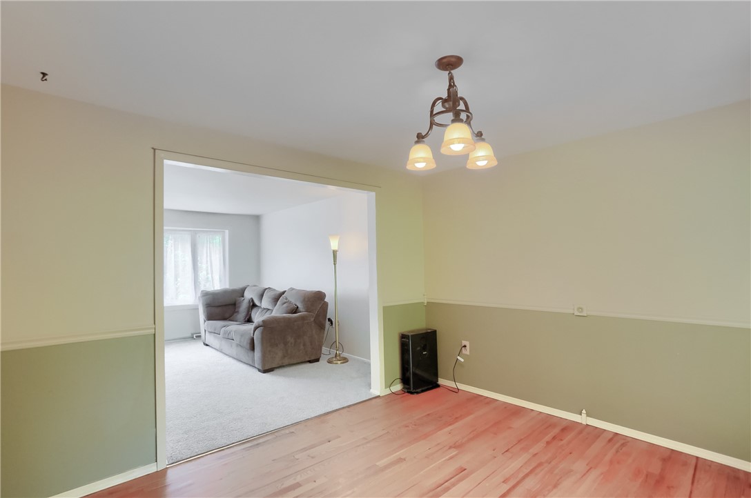 McCandless, Pennsylvania 15237, United States, 3 Bedrooms Bedrooms, ,3 BathroomsBathrooms,Residential,Active,177443