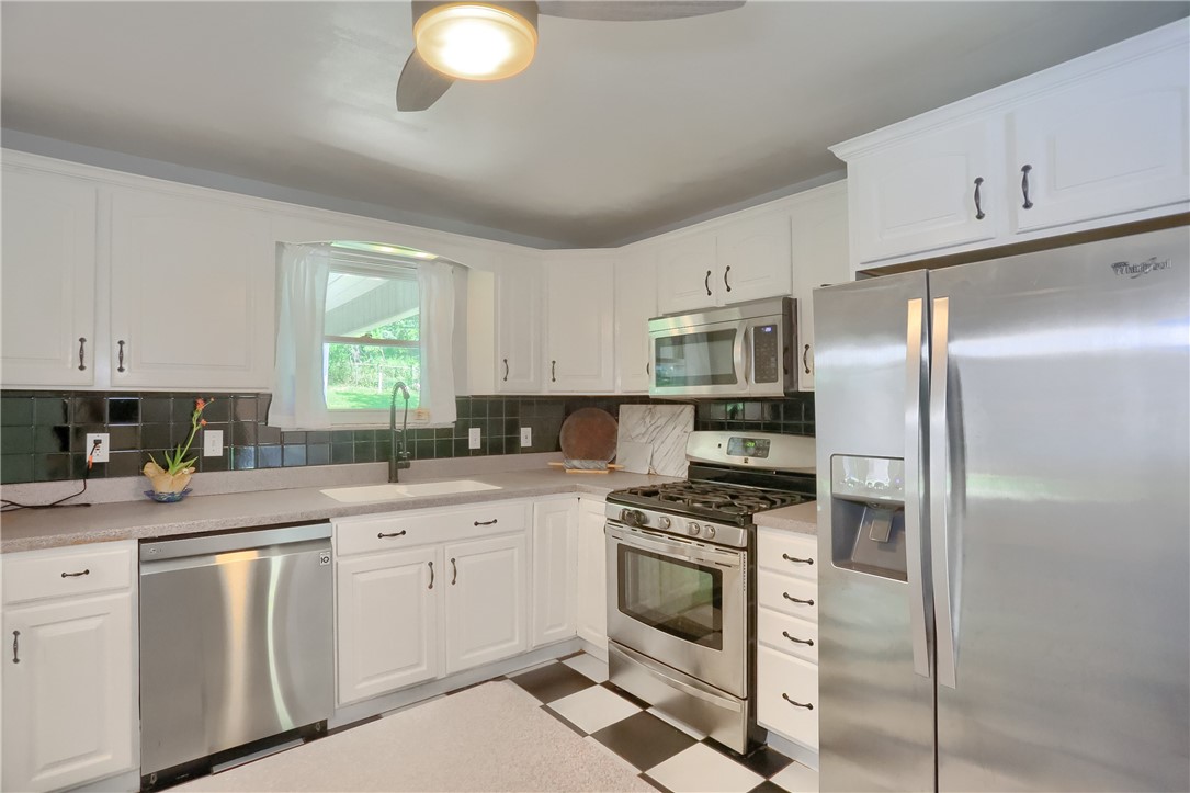 McCandless, Pennsylvania 15237, United States, 3 Bedrooms Bedrooms, ,3 BathroomsBathrooms,Residential,Active,177443