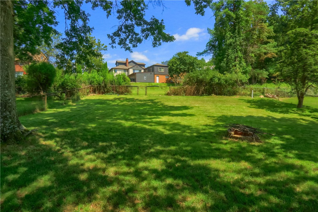 McCandless, Pennsylvania 15237, United States, 3 Bedrooms Bedrooms, ,3 BathroomsBathrooms,Residential,Active,177443