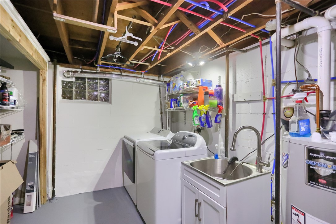 McCandless, Pennsylvania 15237, United States, 3 Bedrooms Bedrooms, ,3 BathroomsBathrooms,Residential,Active,177443