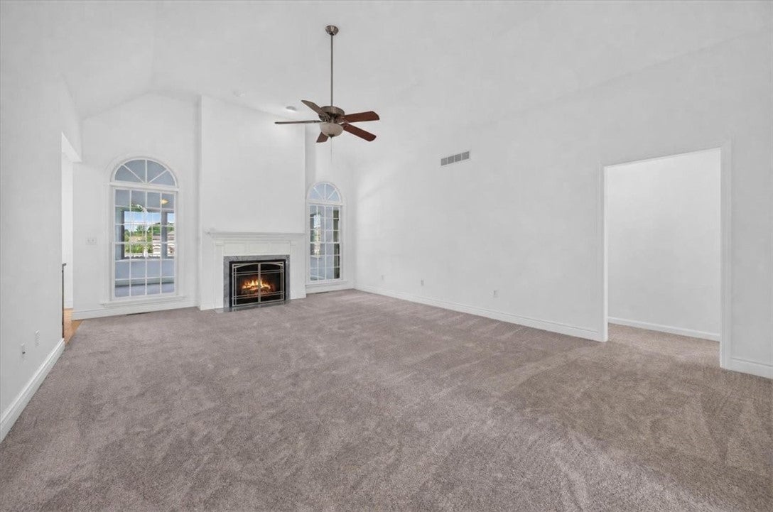 375 Violet Ct