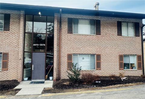 Photo of 4078 Sanlin Dr, Coraopolis, PA 15108 (MLS # 1738010)