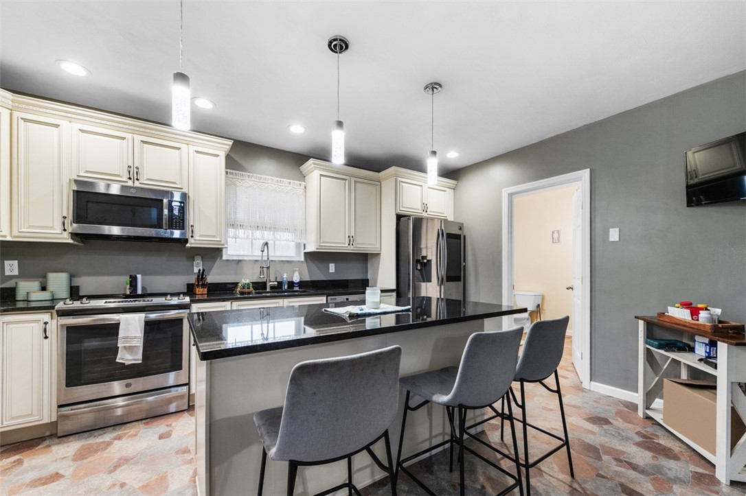 Dawson, Pennsylvania 15428, United States, 3 Bedrooms Bedrooms, ,2 BathroomsBathrooms,Residential,Active,257344