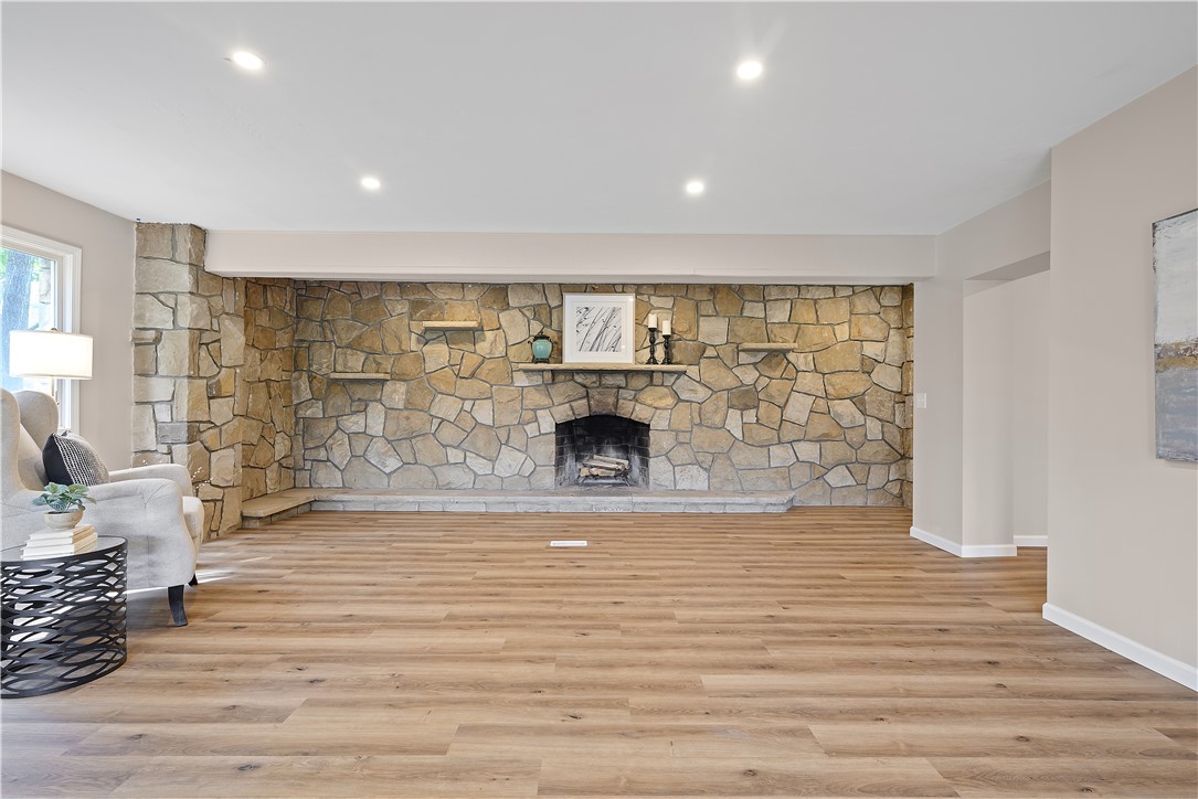 Richland, Pennsylvania 15044, United States, 4 Bedrooms Bedrooms, ,3 BathroomsBathrooms,Residential,Active,188199