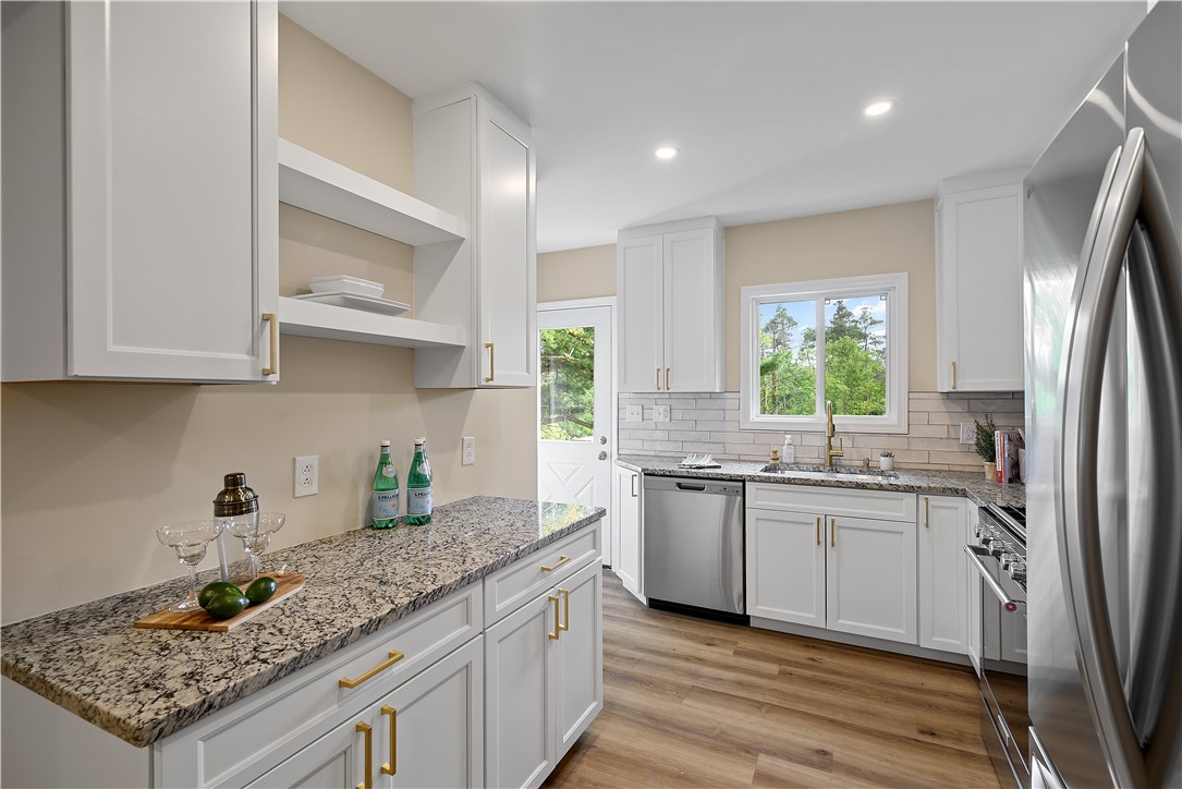 Richland, Pennsylvania 15044, United States, 4 Bedrooms Bedrooms, ,3 BathroomsBathrooms,Residential,Active,188199