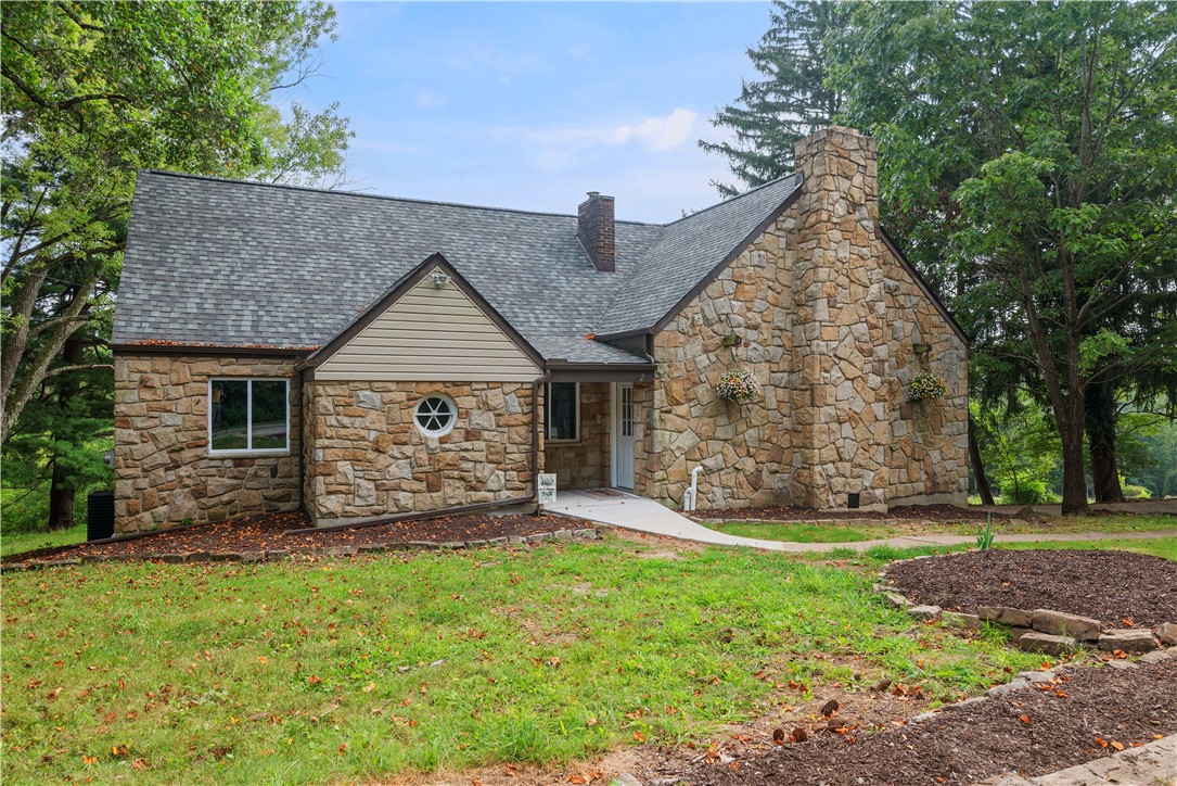 Richland, Pennsylvania 15044, United States, 4 Bedrooms Bedrooms, ,3 BathroomsBathrooms,Residential,Active,188199