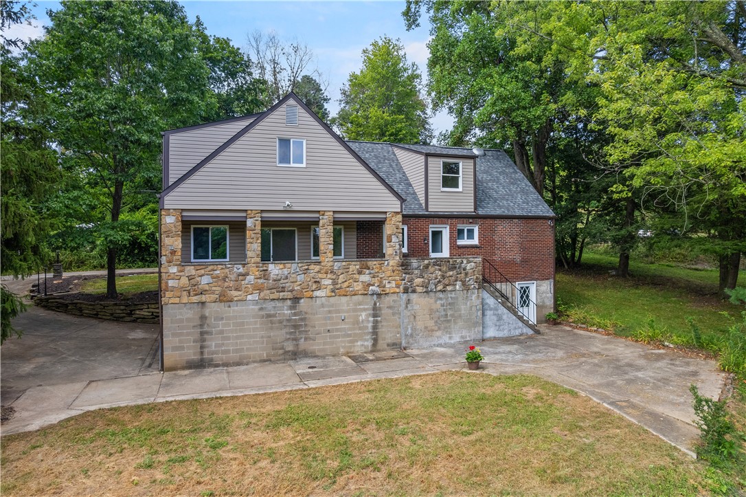 Richland, Pennsylvania 15044, United States, 4 Bedrooms Bedrooms, ,3 BathroomsBathrooms,Residential,Active,188199